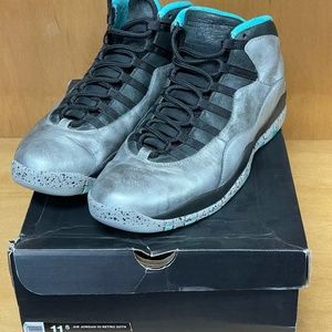 Air Jordan 10 Retro 30th Lady Liberty